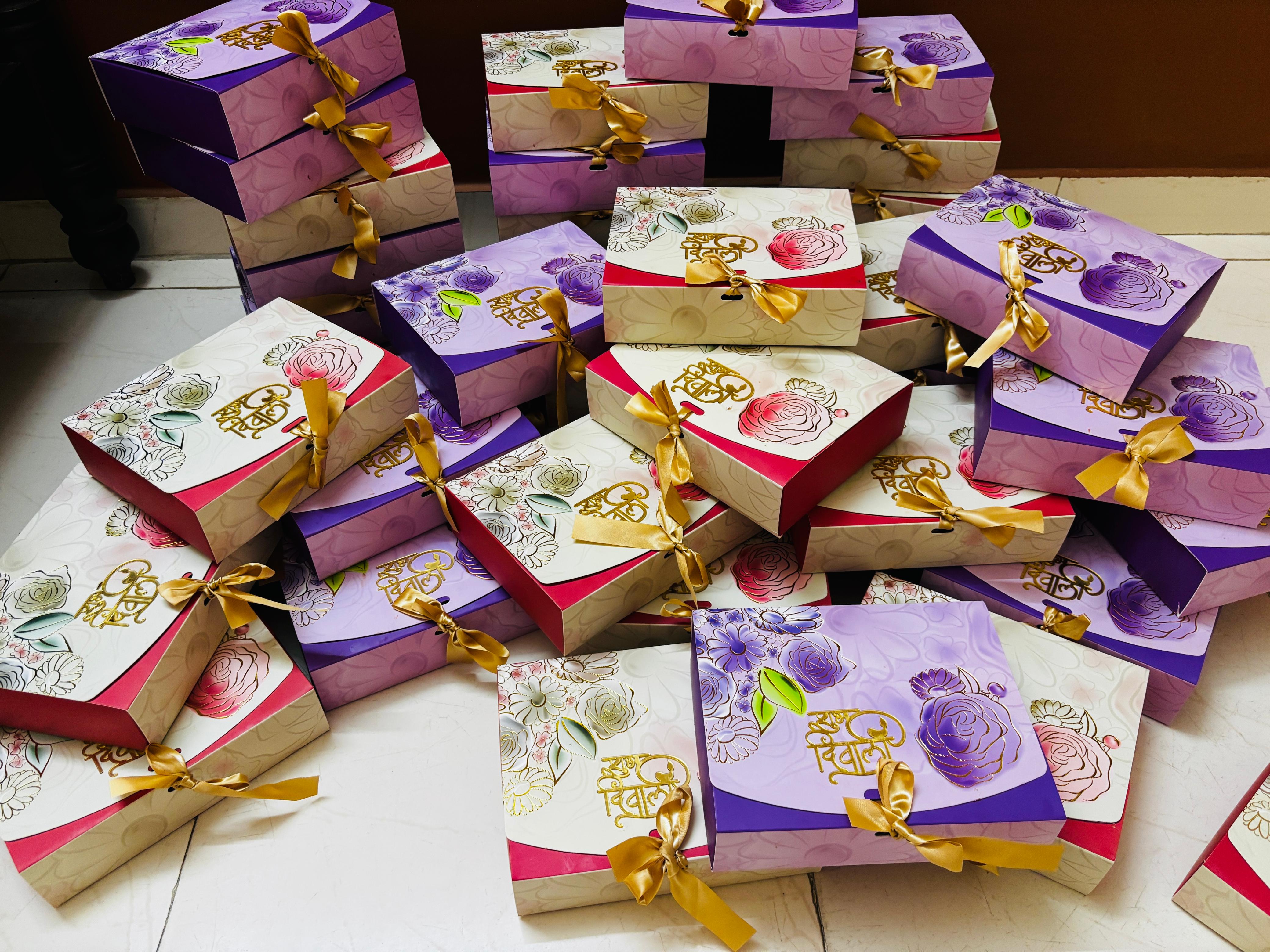 Diwali floral gift boxes