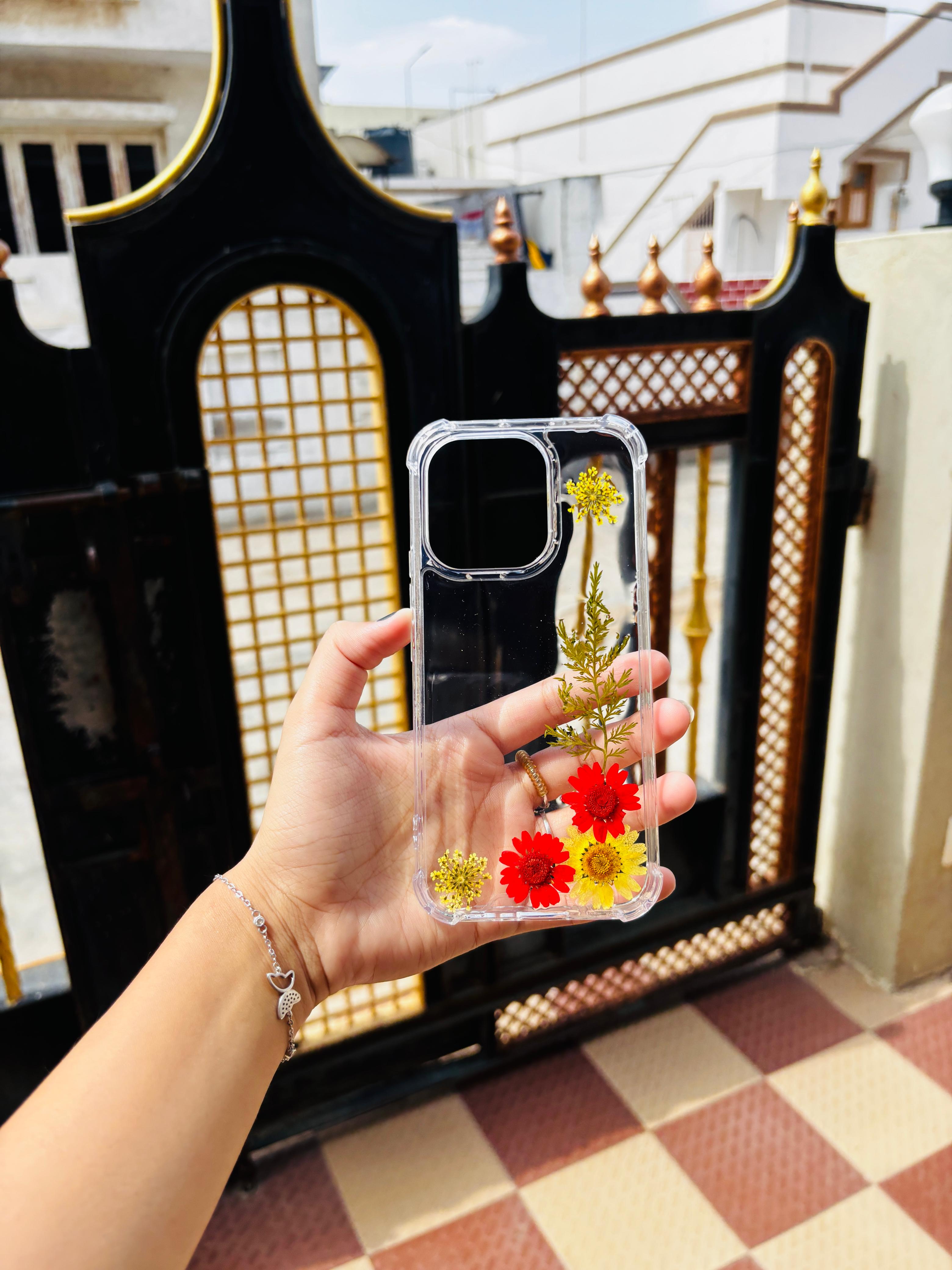 Pressed flower resin phone case